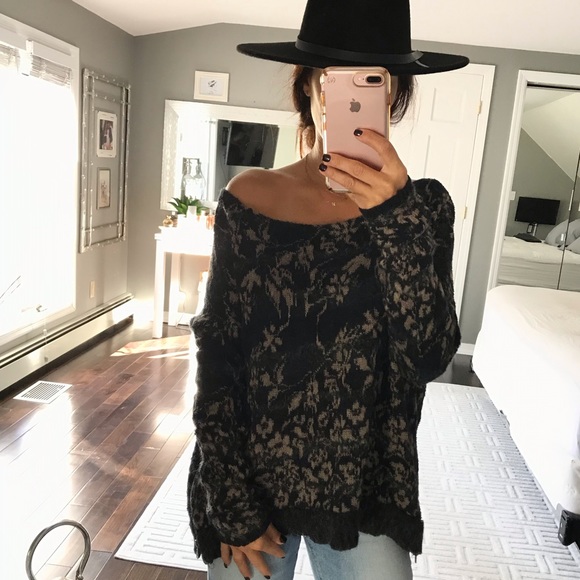 Free People Sweaters - Free People black cream zipper wide neck sweater